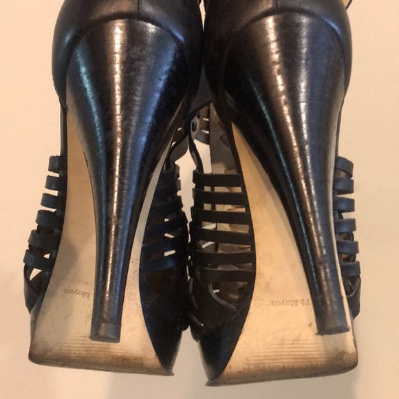 Marc Fisher heels/sandals - Picture 5 of 6